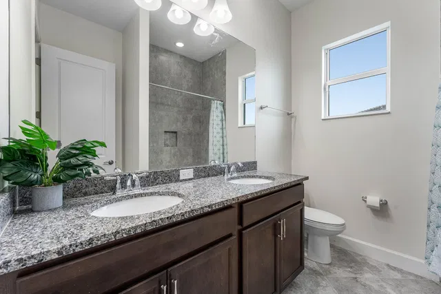  Residence photo 31