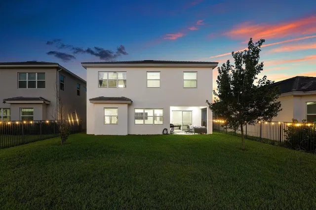  Residence photo 45