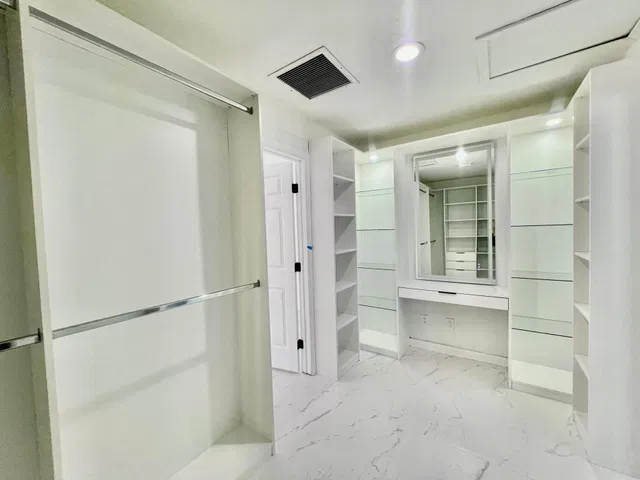  Residence photo 9