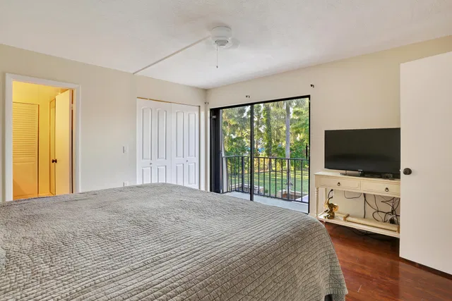  Residence photo 16