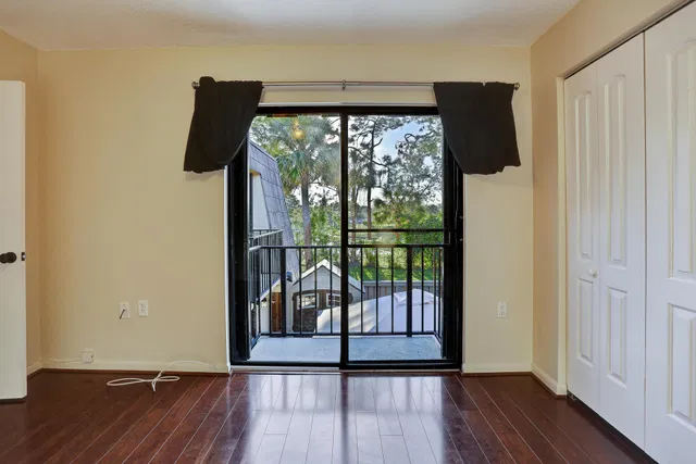  Residence photo 20
