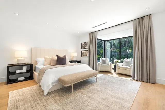 North End Palm Beach Residence photo 14