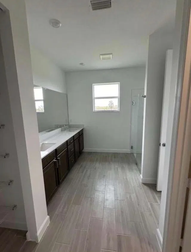 Residence photo 9