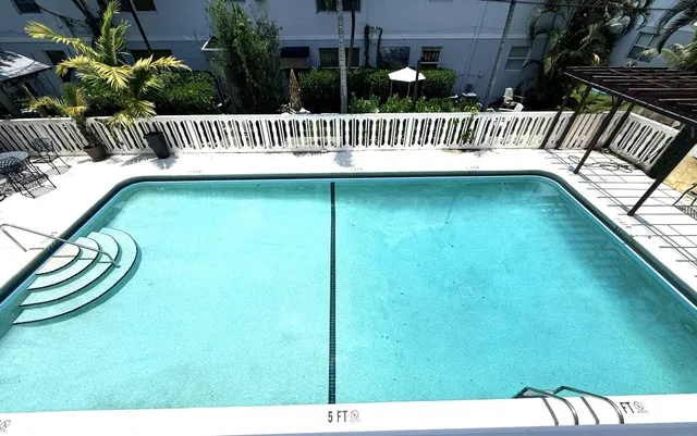 Village of North Palm Beach Unit 102 photo 16