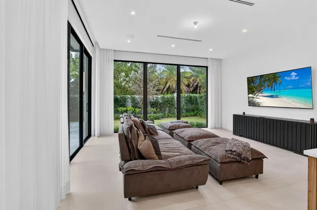  Residence photo 21