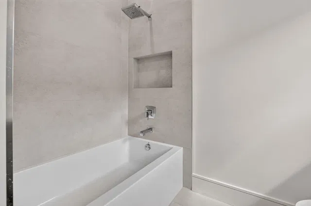  Residence photo 84