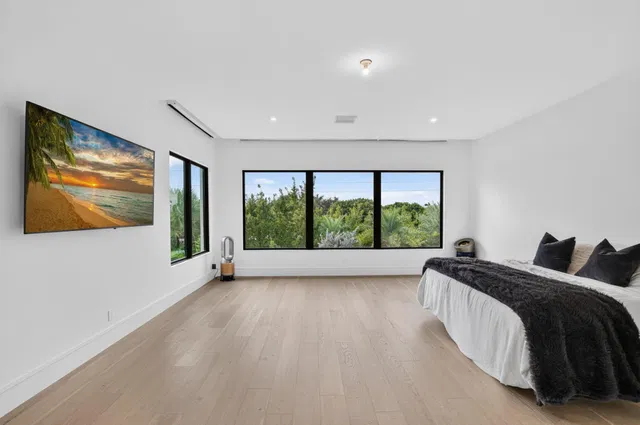  Residence photo 89