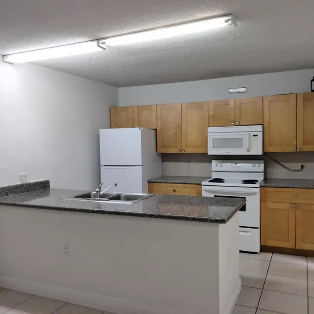  Residence photo 11