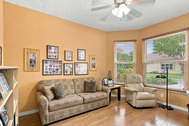  Residence photo 21