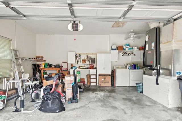  Residence photo 24