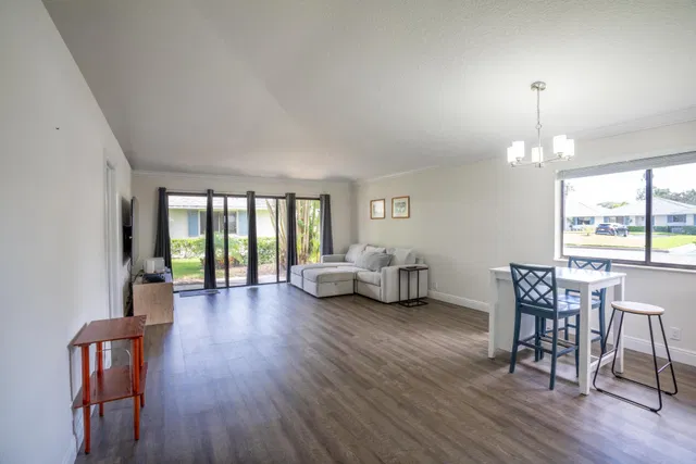 PGA National Palm Beach Gardens Residence photo 25