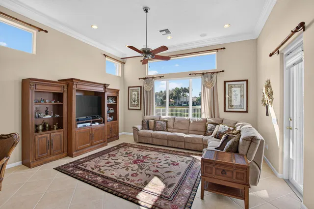 Residence photo 27