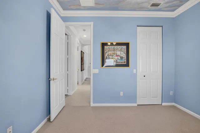 Residence photo 36