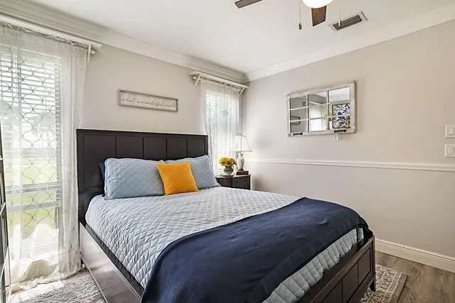 Residence photo 30