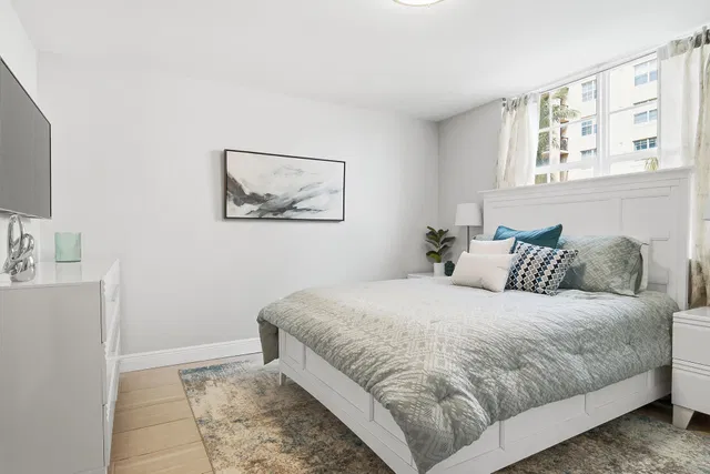 Flagler Pointe Unit 201 photo 25