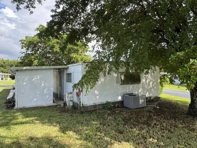 Residence photo 25