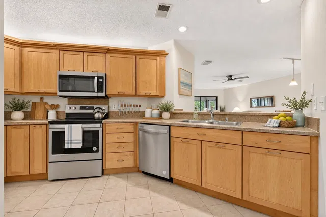 Residence photo 24
