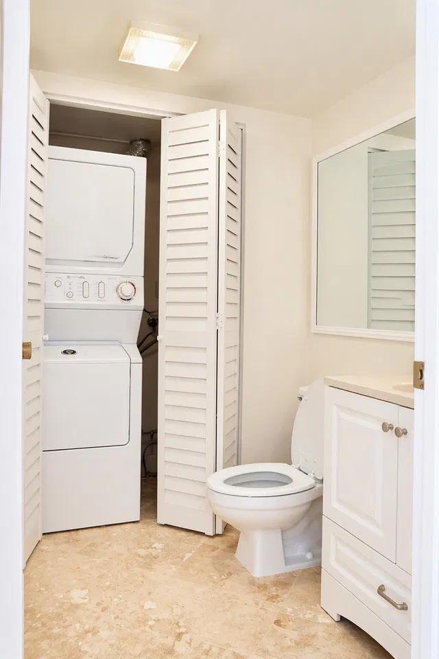  Residence photo 8