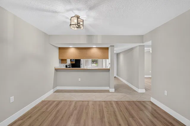  Unit 103 photo 6