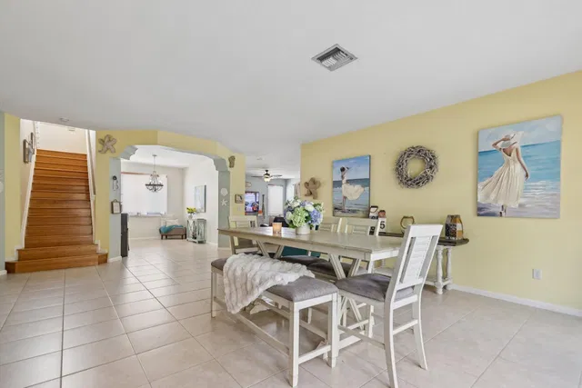  Residence photo 9