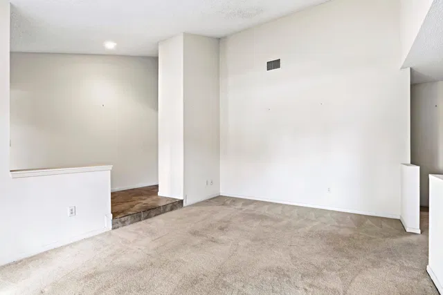 Residence photo 8