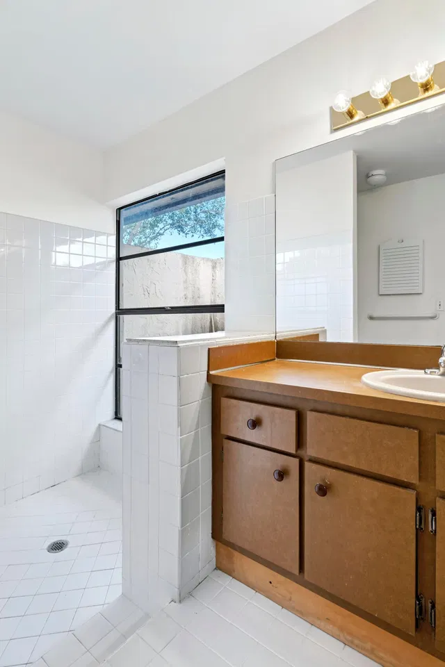 Residence photo 29