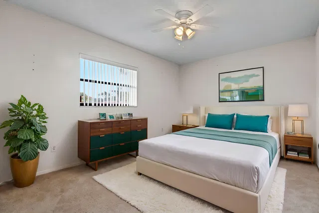 Residence photo 32