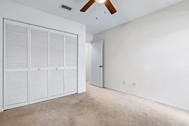 Residence photo 39