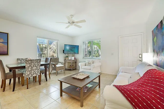 Downtown Delray Beach Unit A photo 5