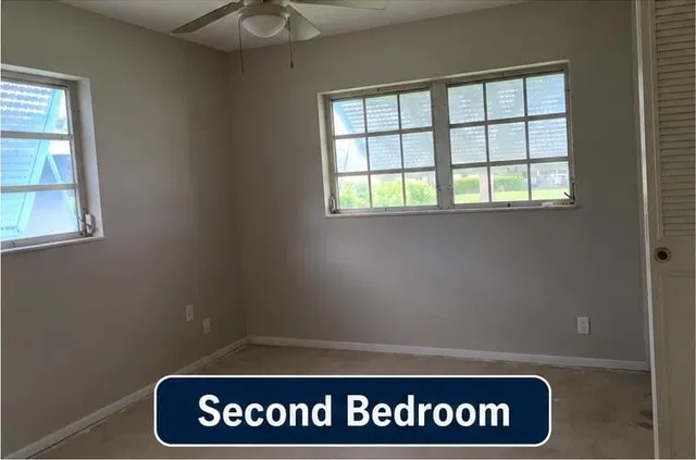 Residence photo 17