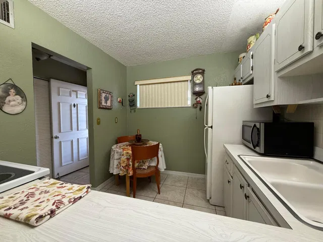  Unit 306 photo 12