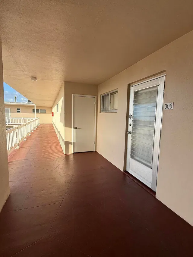  Unit 306 photo 14