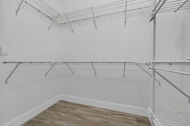 Unit Apt 1 photo 29