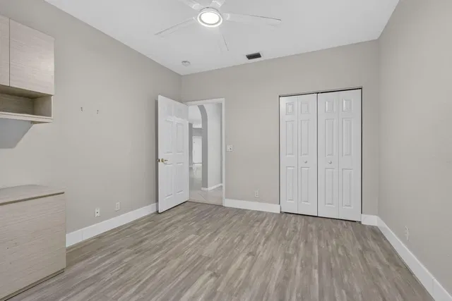 Unit Apt 1 photo 36