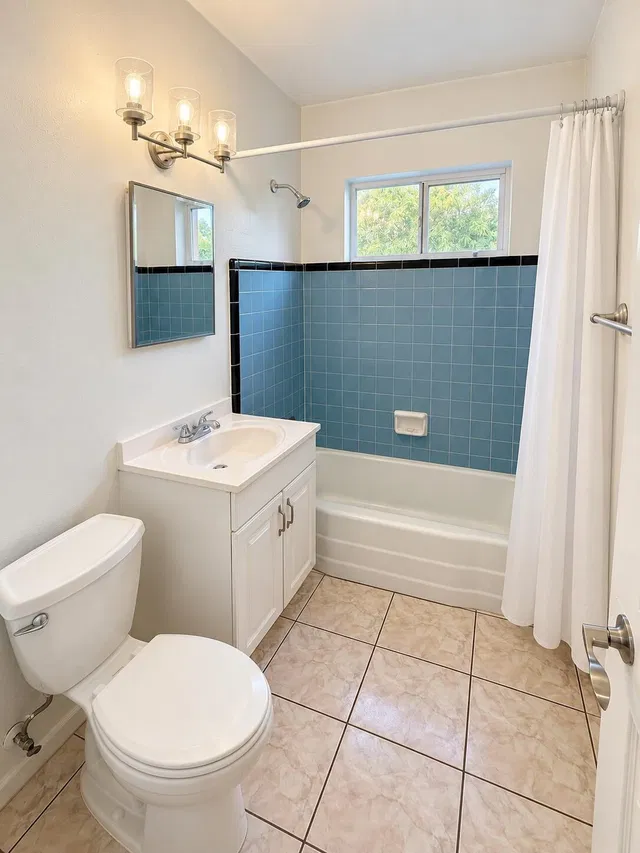  Residence photo 8