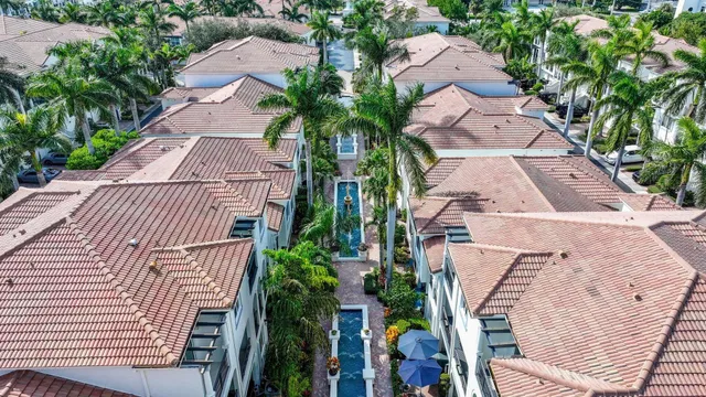 Residence photo 6