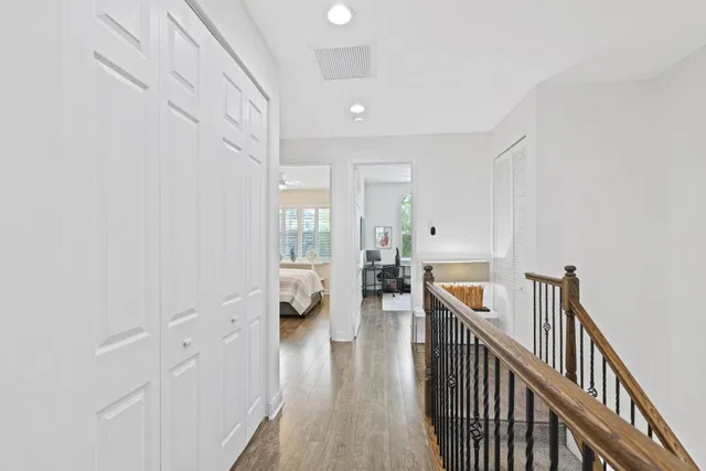 Residence photo 33
