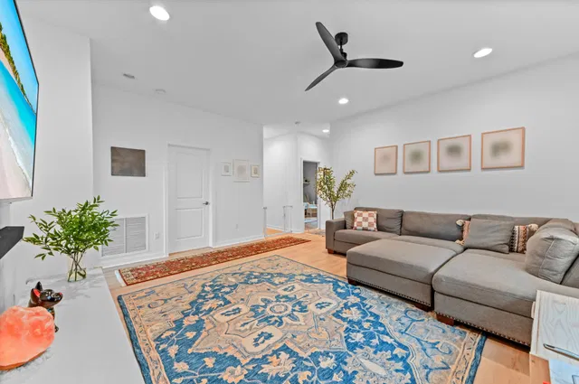 Residence photo 21