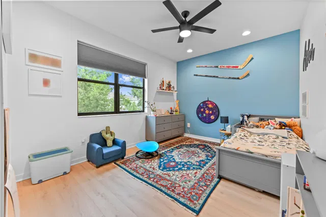 Residence photo 23