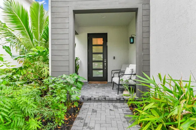 Residence photo 38