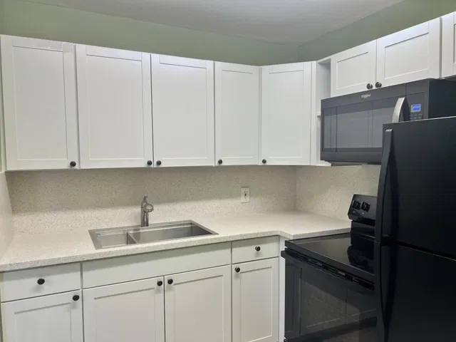  Residence photo 9