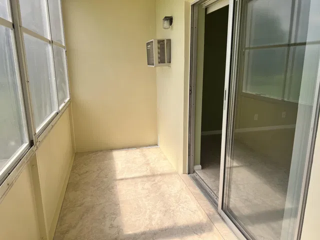  Residence photo 25