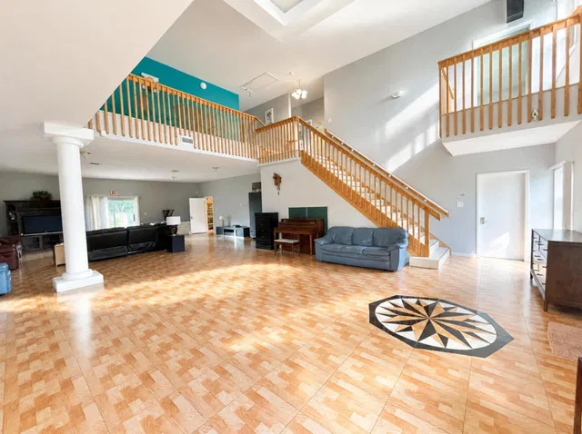 Residence photo 4