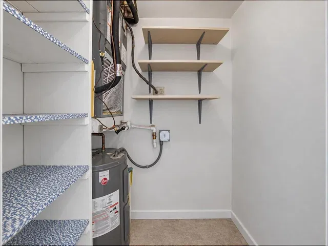 Unit 306 photo 28
