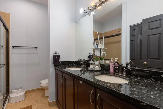 Residence photo 32