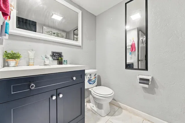  Residence photo 11