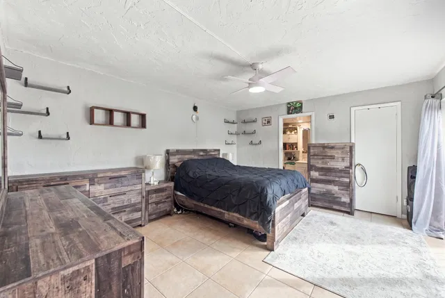  Residence photo 14