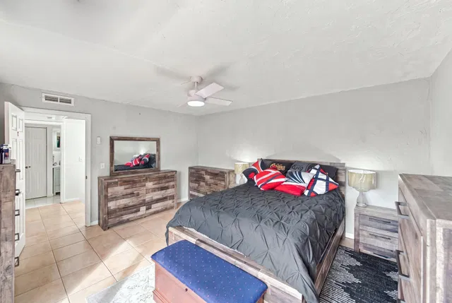  Residence photo 17