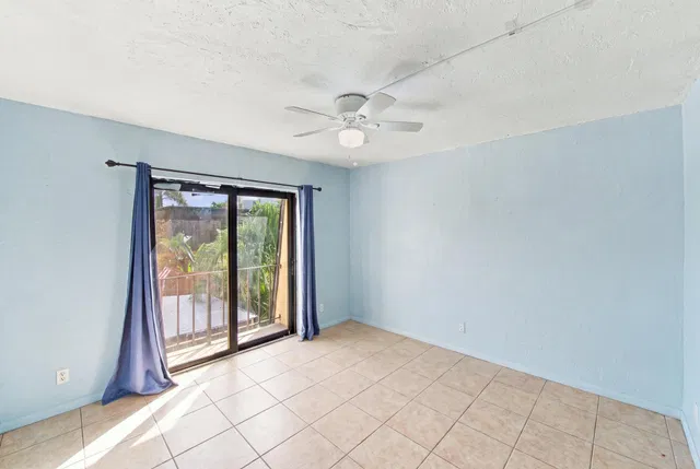  Residence photo 22
