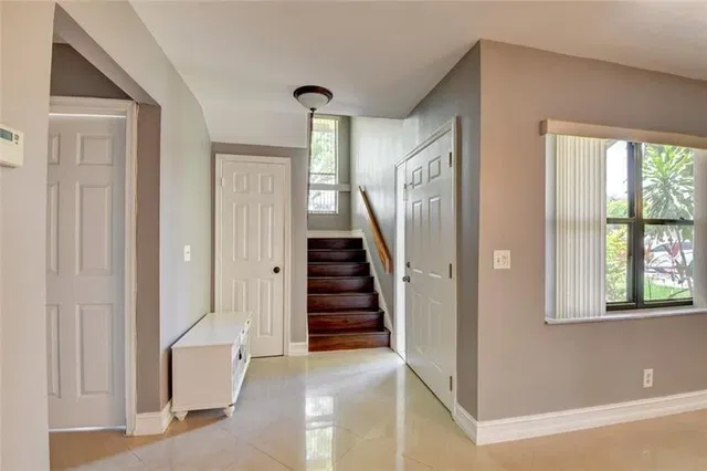 Residence photo 15